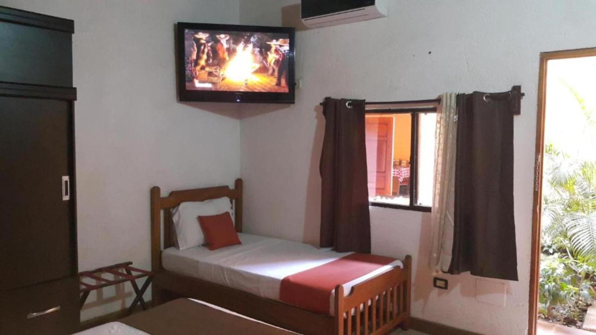Hotel El Maltese Granada Luaran gambar