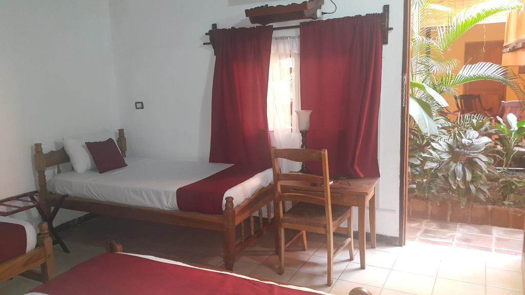 Hotel El Maltese Granada Luaran gambar